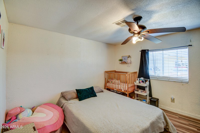 Bedroom 2-pic 1
