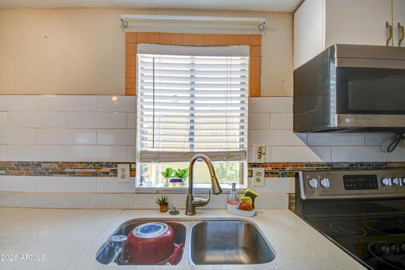 Kitchen 4