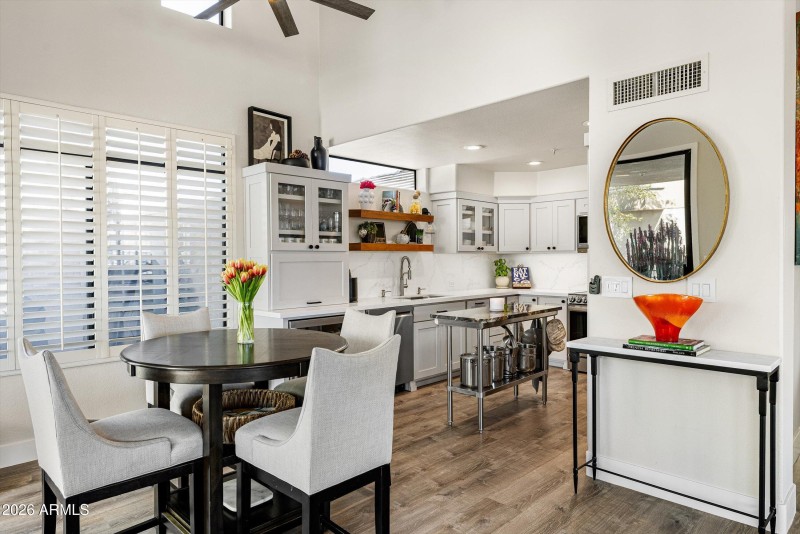 10-7400 E Gainey Club Dr unit 208, Scott