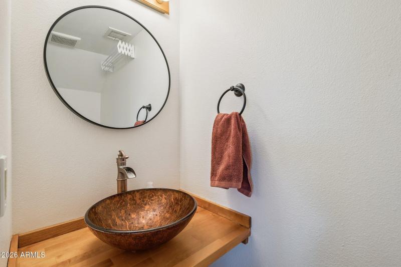 15-web-or-mls-14413-n-boxwood-ln