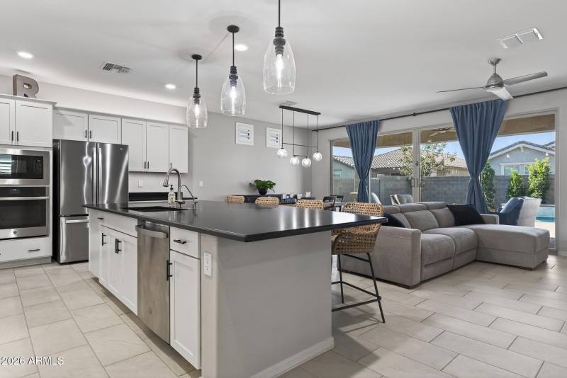 2) KITCHEN