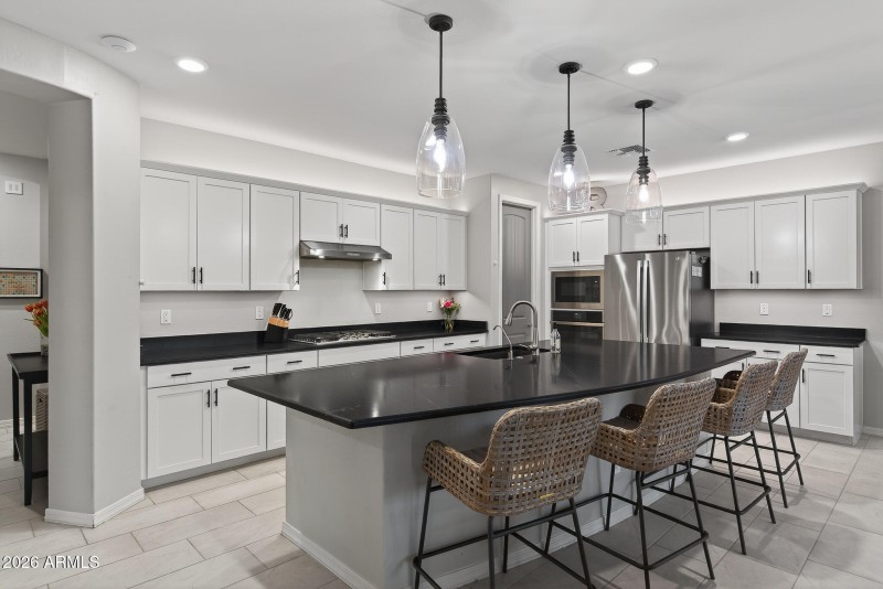 3) KITCHEN