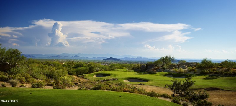 10 APACHE Golf Course