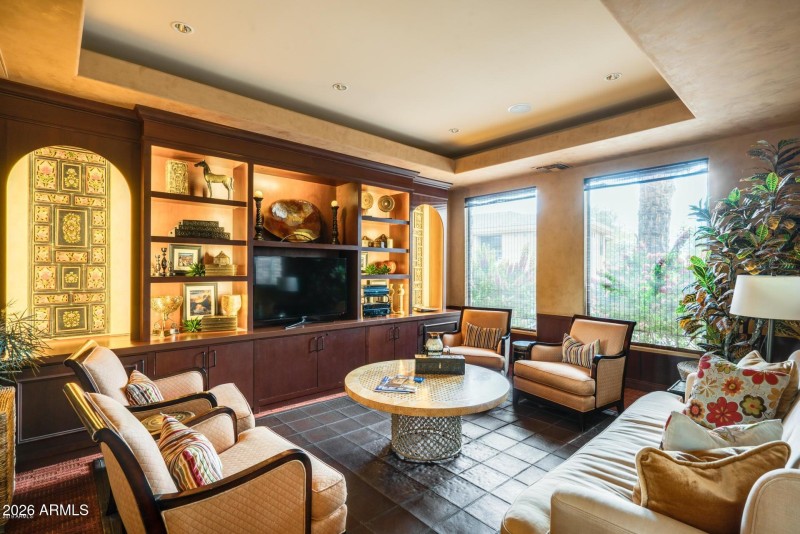 Clubhouse 3