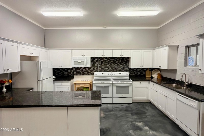 Community Kitchen