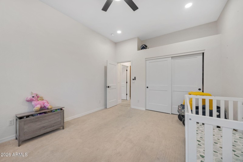 49-web-or-mls-578-n-acacia-dr