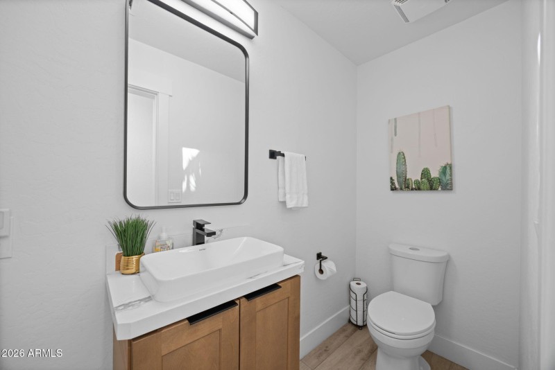 52-web-or-mls-578-n-acacia-dr