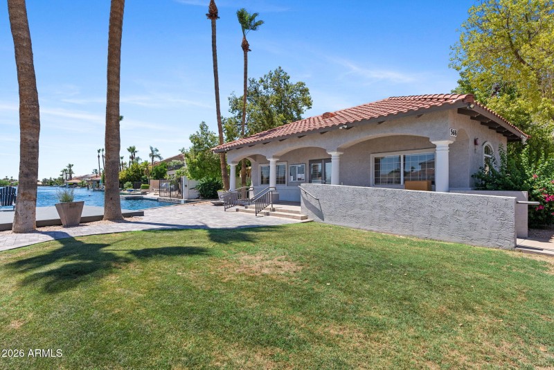 70-web-or-mls-578-n-acacia-dr