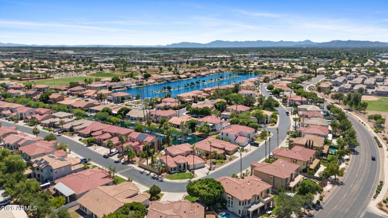 76-web-or-mls-578-n-acacia-dr