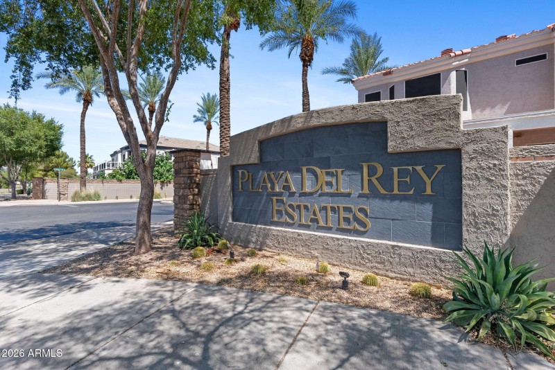 78-web-or-mls-578-n-acacia-dr