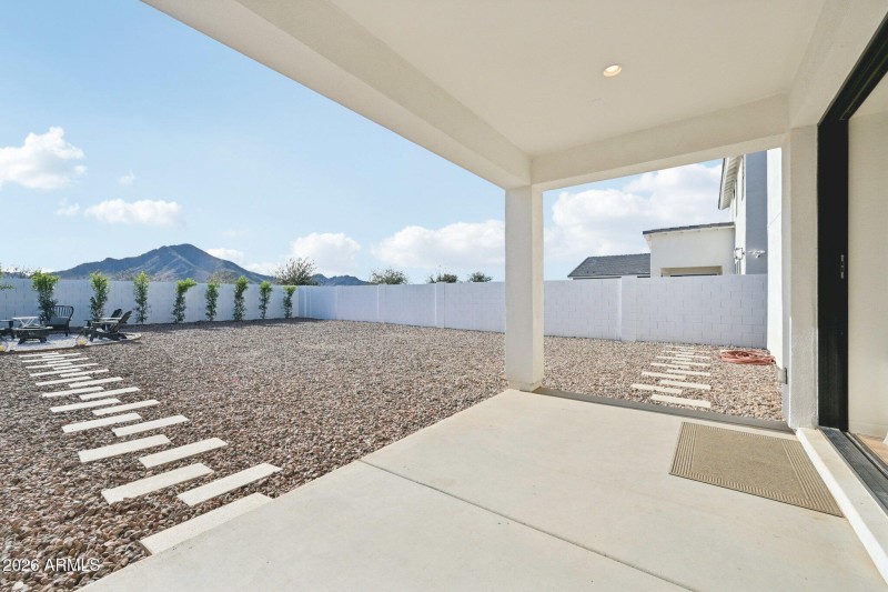 39-web-or-mls-N Augite Way-S0702-039