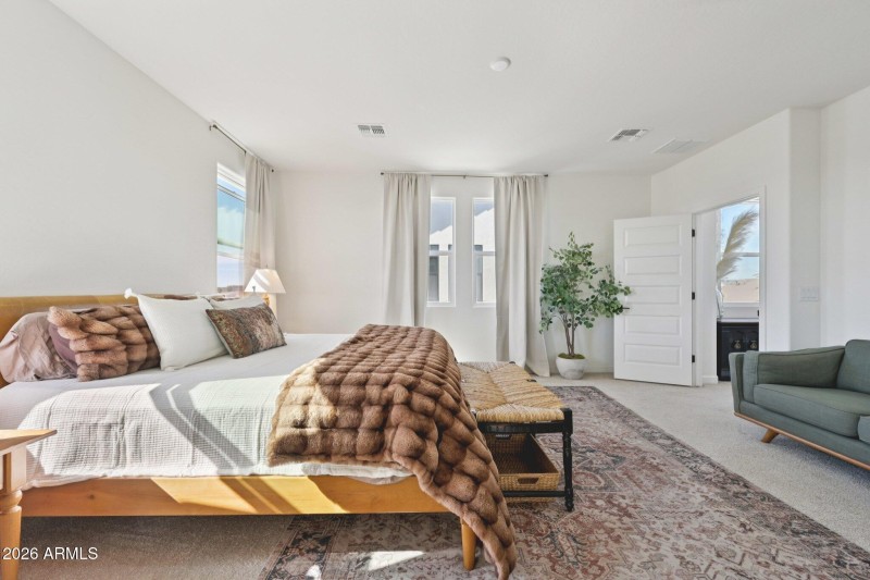 24-web-or-mls-N Augite Way-S0702-024