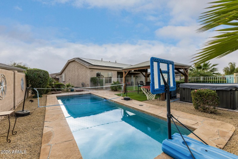 44 Coronado