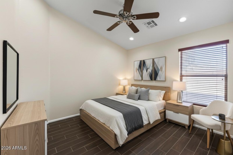 BR 3 VIRTUALLY STAGED