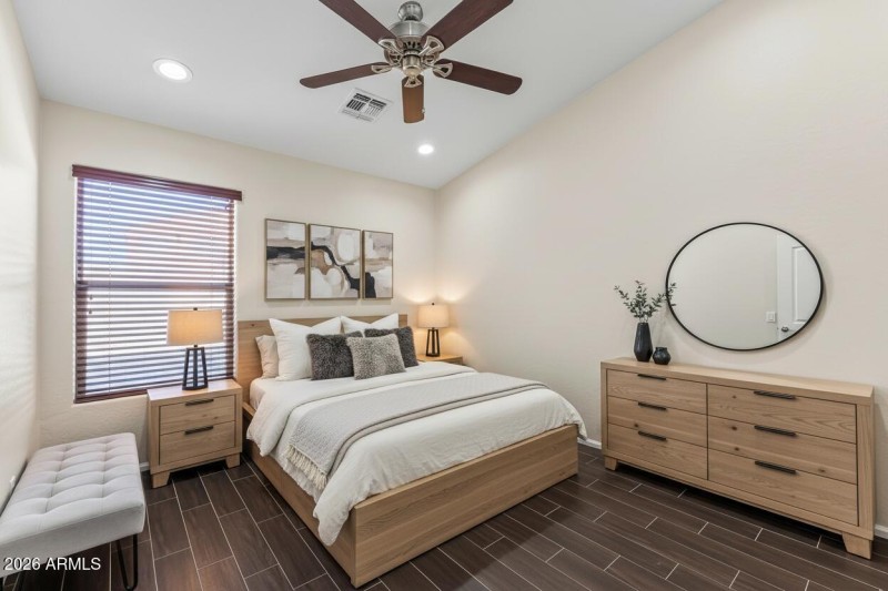 BR2 VIRTUALLY STAGED