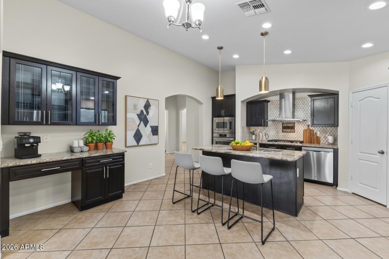 Kitchen VIRTUALLY STAGED