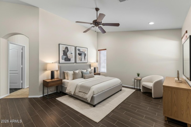 MBR VIRTUALLY STAGED