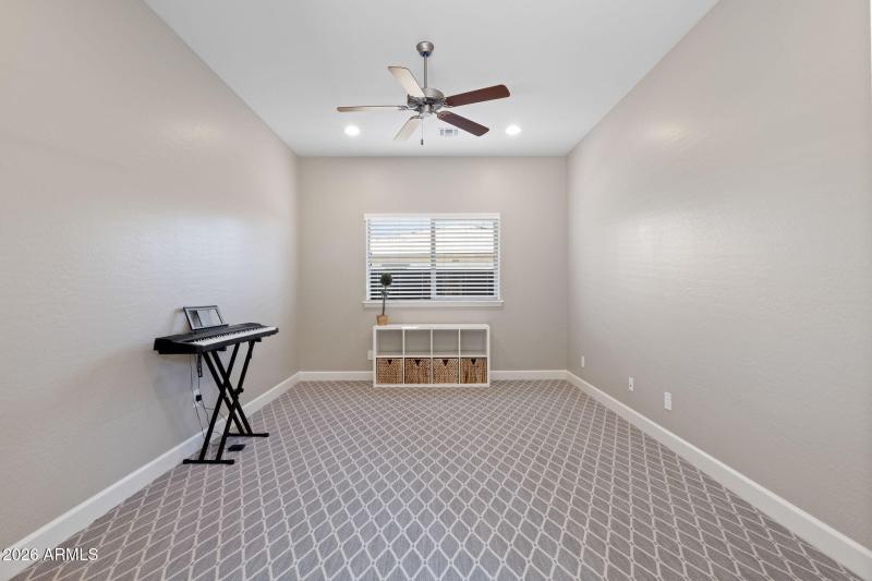 Bedroom 5/Flex Space