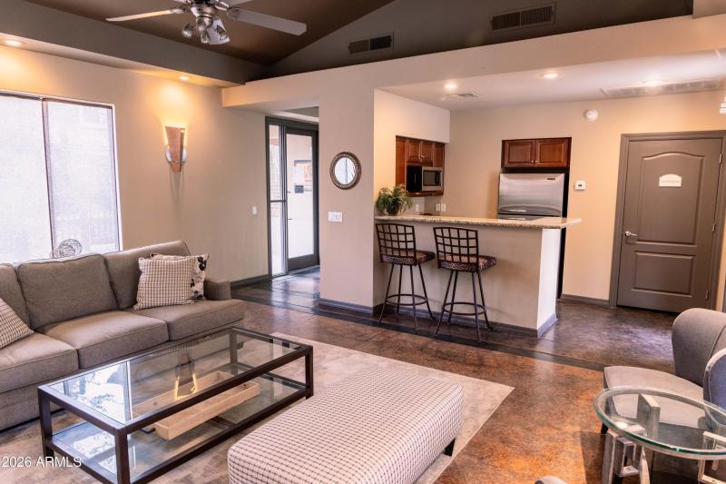 McMenamin Condo Clubhouse - Photos_McMen