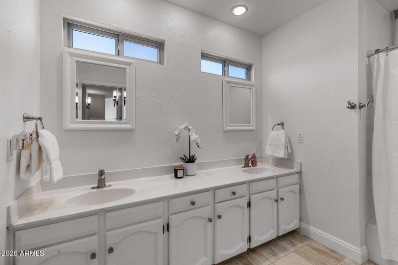 Guest Bath Upstairs