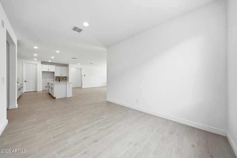 PHX_Miravida_lot 1037_Blush_14857_Dining