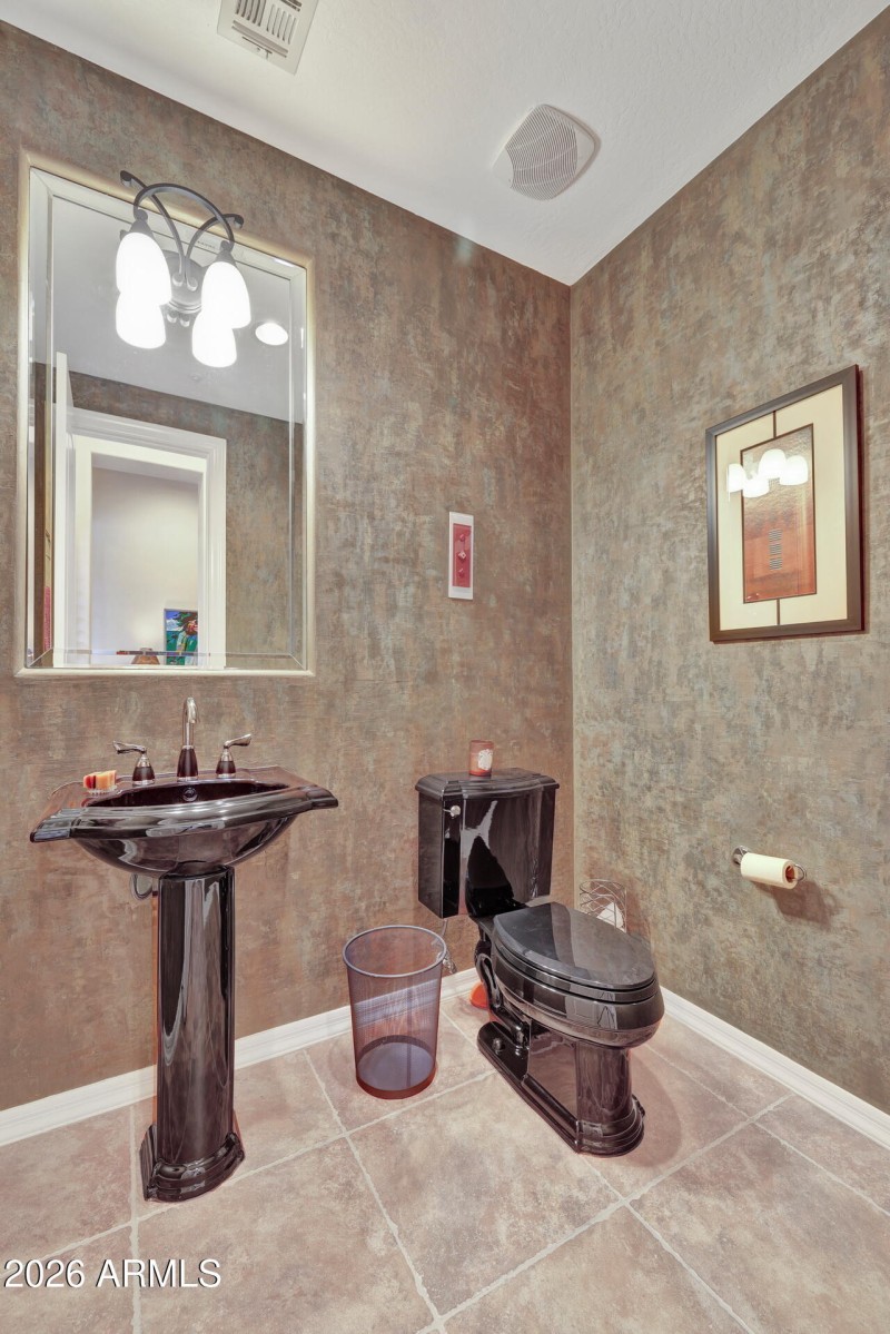 Powder Bath off Entry