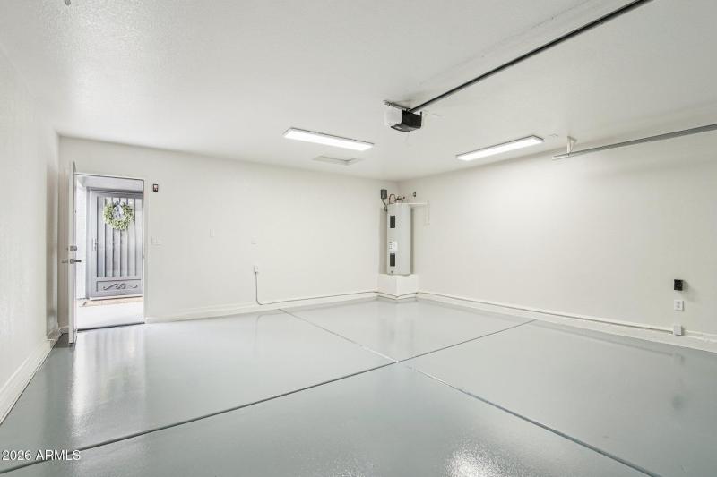 31-web-or-mls-N 30th Ave-S1202-031