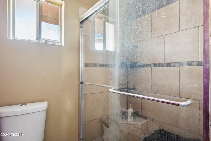 19-web-or-mls-10037-n-43rd-ave