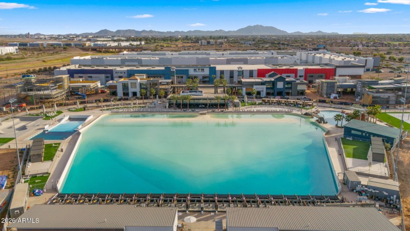 Minutes to Revel Surf Park