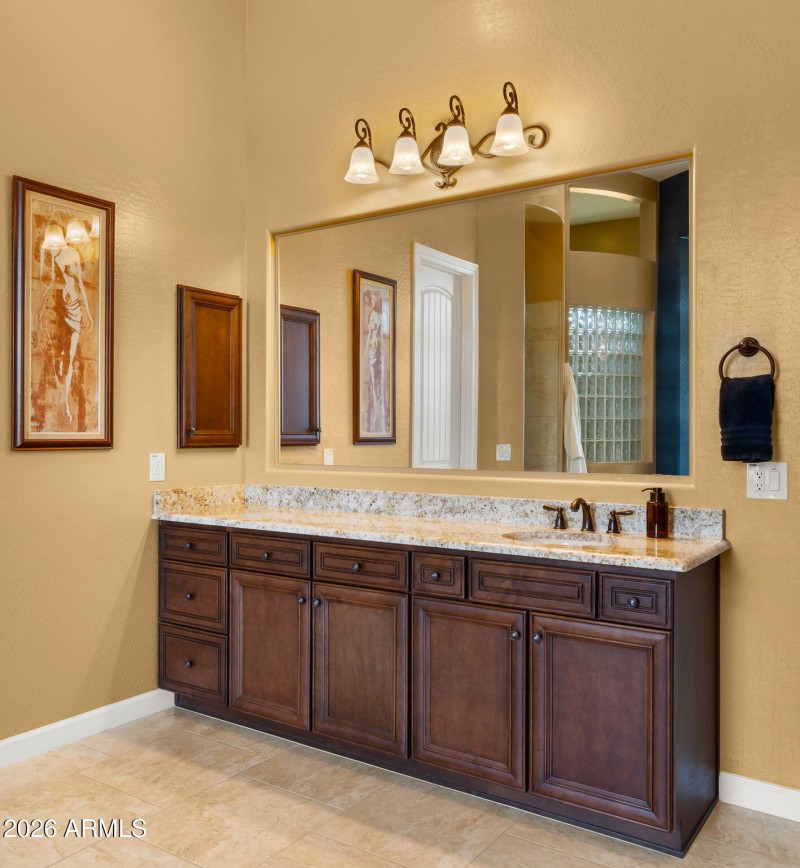 Main Primary Bathroom