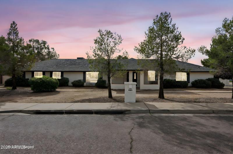 2-web-or-mls-6001-e-thunderbird-rd
