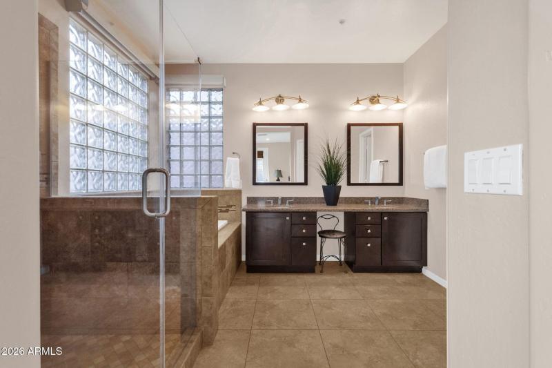 023_Primary Ensuite Bathroom