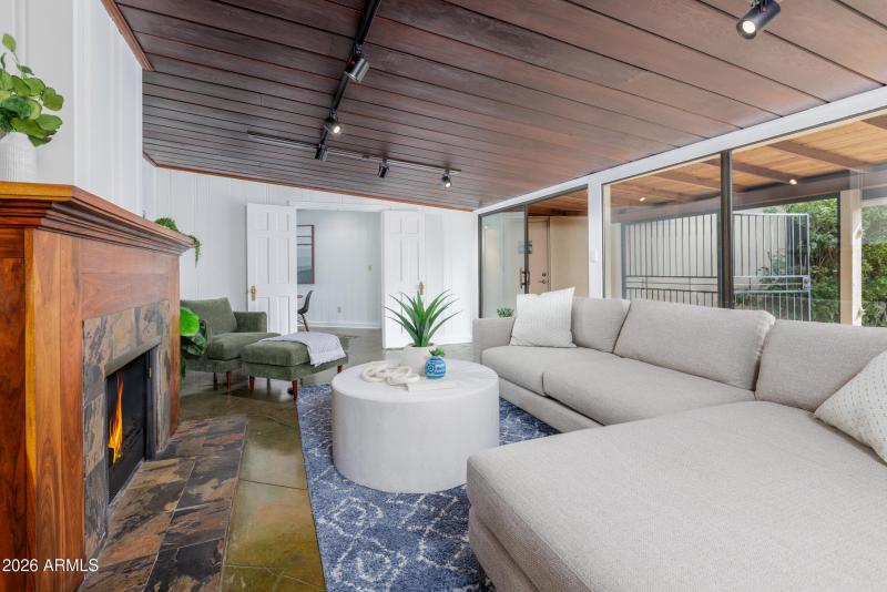 Family room w/ glass wall