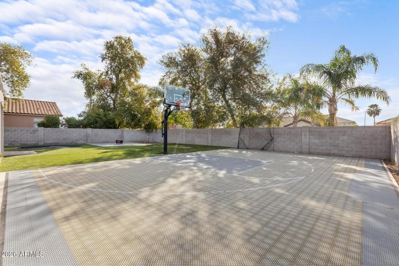 Backyard / Basketball Court