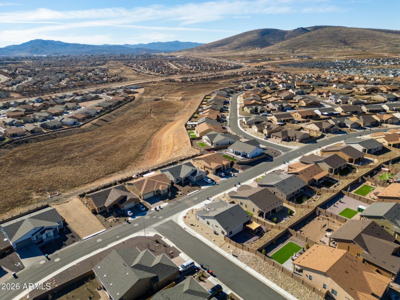 2-web-or-mls-6320-e-walden-wy