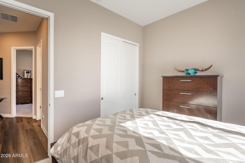 9-web-or-mls-6320-e-walden-wy