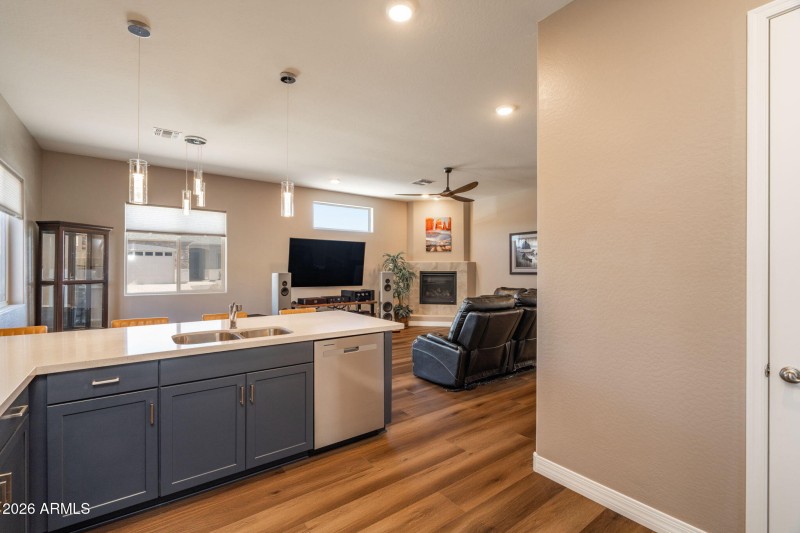 21-web-or-mls-6320-e-walden-wy