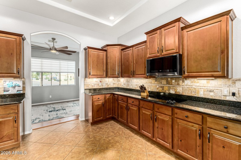 KITCHEN TO DINING