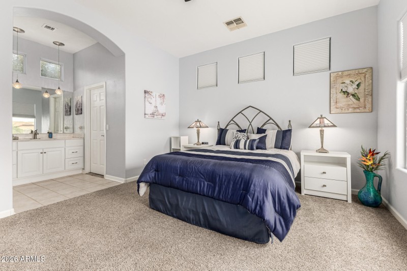 GUEST SUITE