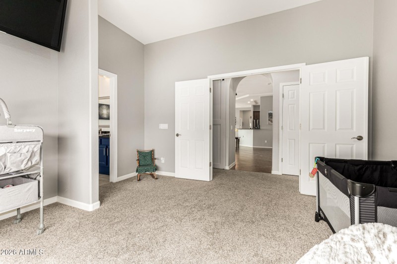 DEN / BED 5