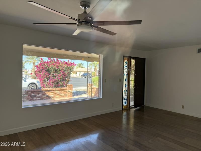 70AF5C8D-F8B2-4976-B543-8F8C70849408