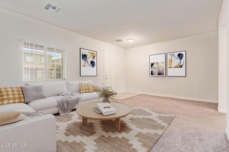 12-web-or-mls-Living Room 1_1 (1)