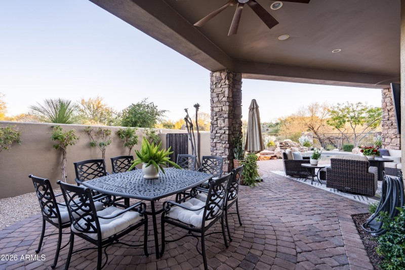 029_Alfresco Dining