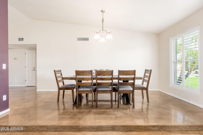 12640 N 57th St - 07