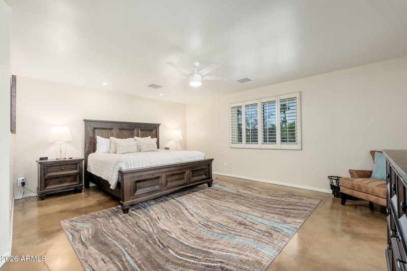 12640 N 57th St - 20