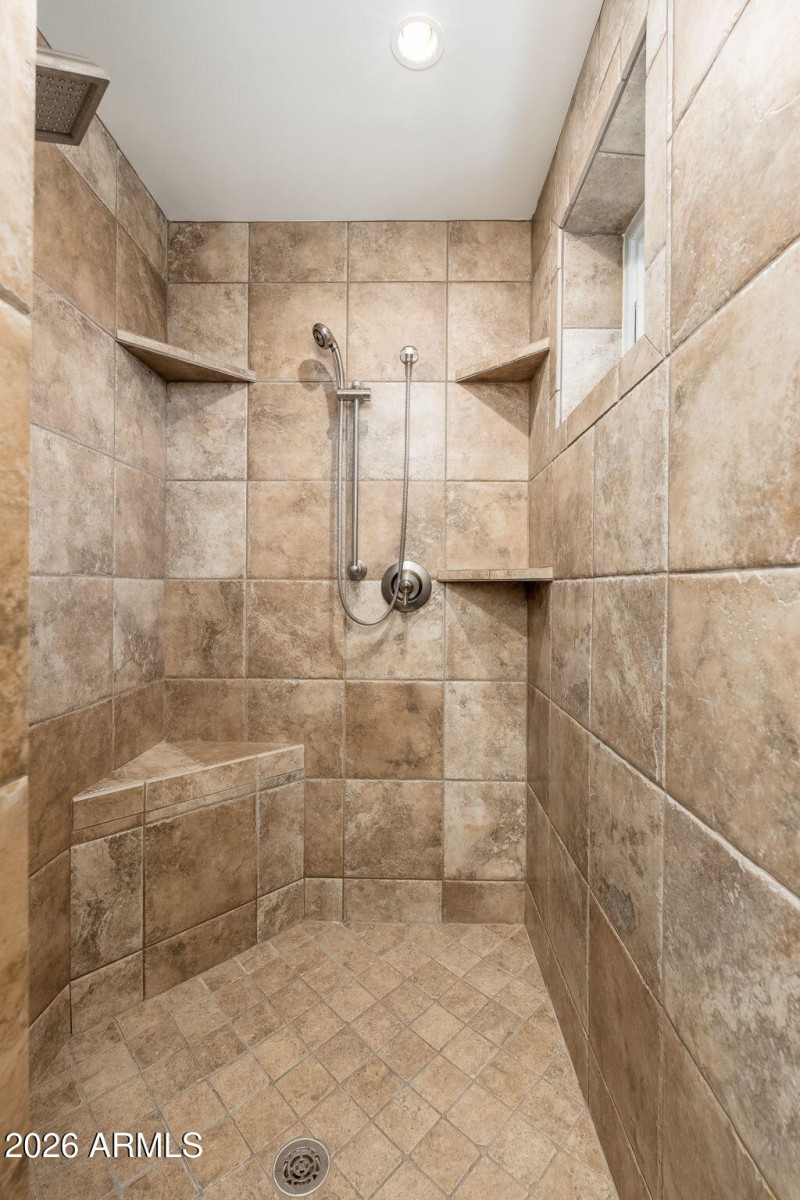 12640 N 57th St - 24