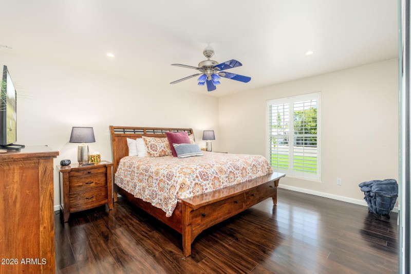 12640 N 57th St - 26