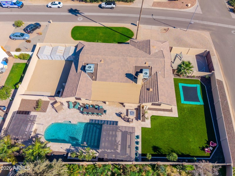 12640 N 57th St - 52