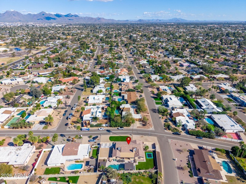 12640 N 57th St - 57