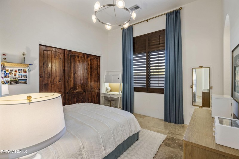 029_Ensuite Guest Room 1b